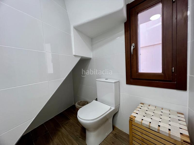 Foto 6b1b6dfb-486e-440a-9786-0dabe61d8531. Dúplex a carrer fosc 29 a Dalt Vila-La Marina Ibiza