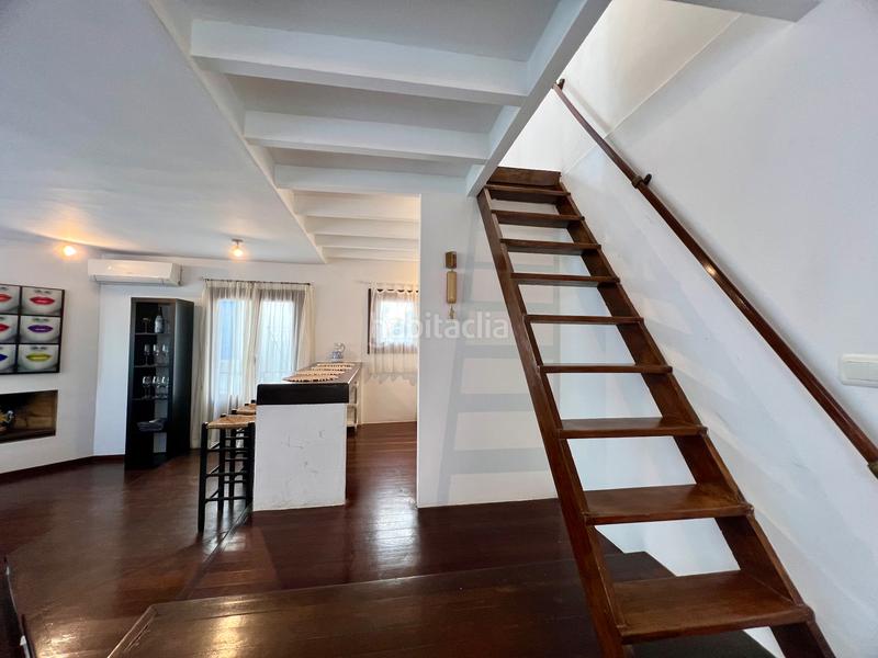 Foto 75201a16-6efd-42cf-894a-ae561cdfd42a. Dúplex a carrer fosc 29 a Dalt Vila-La Marina Ibiza