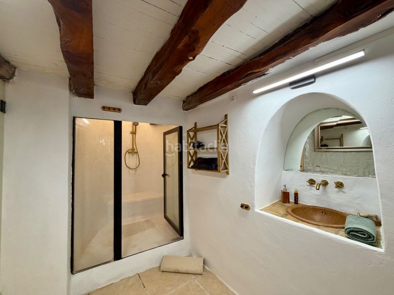 Foto ac9f5802-90c7-4e93-8255-a8b94faee5f6. Lloguer planta baixa amb calefacció a Dalt Vila-La Marina Ibiza