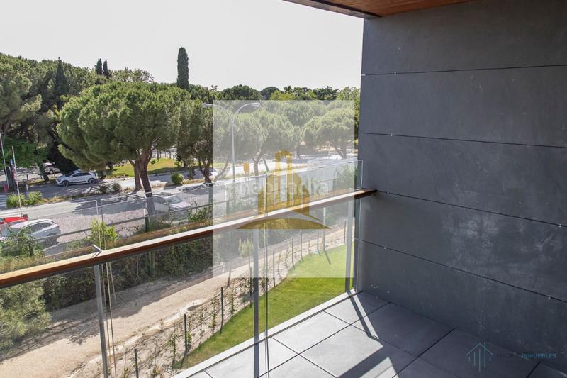 Foto 2b3f4242-4661-4f98-b0b8-3ba2dca8f96c. Pis amb calefacció aparcament piscina a Los Satélites-Roza Martín Majadahonda