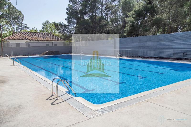 Foto 52daa208-94db-4f3c-92fa-14bcf327b8da. Pis amb calefacció aparcament piscina a Los Satélites-Roza Martín Majadahonda