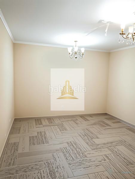 Foto e54c0bcd-e3bf-41dc-b943-9114a25562af. Piso  en Portazgo Madrid