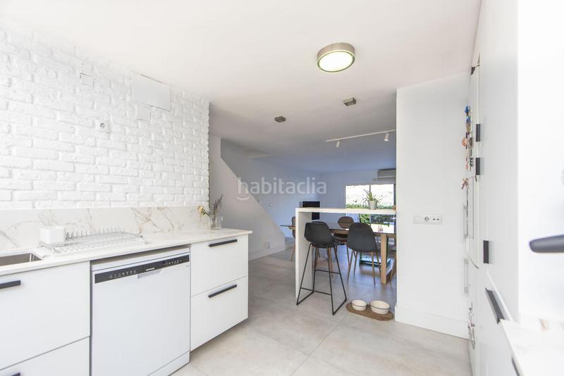 Foto 492aaa1f-4040-4c40-8676-e011508a28a5. Chalet con riscaldamento parcheggio piscina in Norte Pozuelo de Alarcón