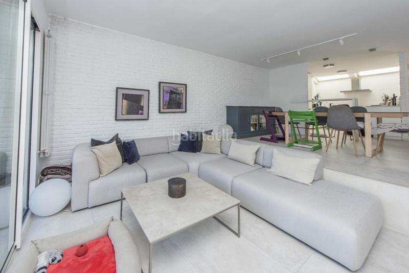Foto d8fe7c04-d618-4fa9-833f-f7ecd1607137. Chalet con riscaldamento parcheggio piscina in Norte Pozuelo de Alarcón
