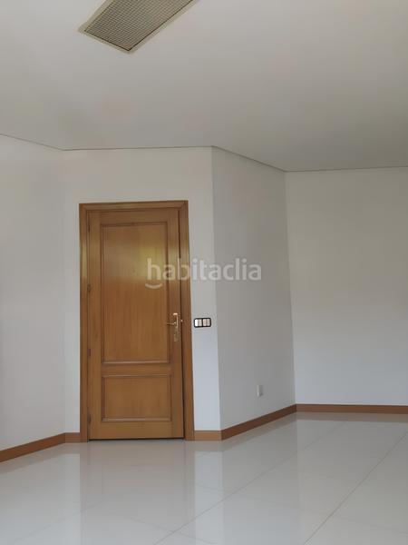 Foto f8bb6ccb-f97b-48cd-b75a-0e4954ecf166. Rent office space in Las Matas-Peñascales Rozas de Madrid (Las)