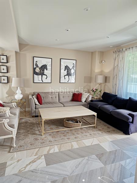 Foto dbbdba8d-a544-4712-b5d6-f584a76df726. Xalet amb calefacció aparcament piscina a Los Satélites-Roza Martín Majadahonda