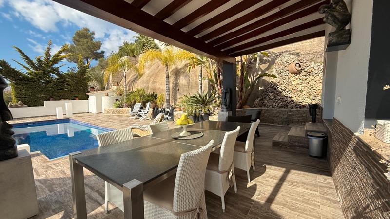 Foto 73e27936-b68d-426a-a17b-ba2caee749b9. Chalet mit heizung parking pool in La Empedrola Calp