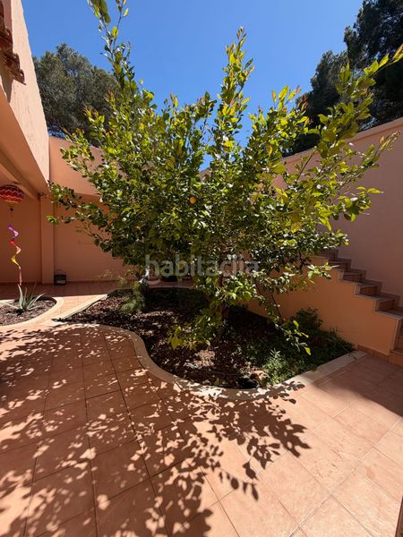 Foto 5216d854-f4a6-4a91-927c-d3e14a04af80. Xalet amb aparcament piscina a Benissa pueblo Benissa