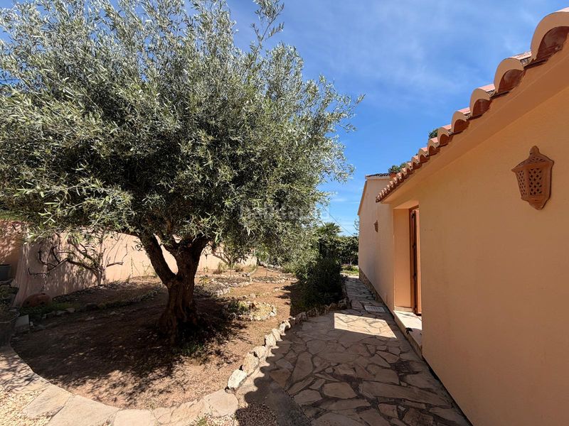 Foto e4e7a572-71ab-49e5-93f5-e11e86afa5de. Xalet amb aparcament piscina a Benissa pueblo Benissa