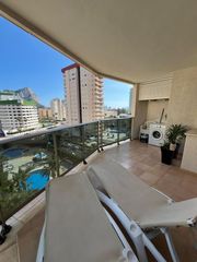 Apartment in Carrer mitjorn 52. Apartamento con vistas al mar a 350 m de la playa en calpe