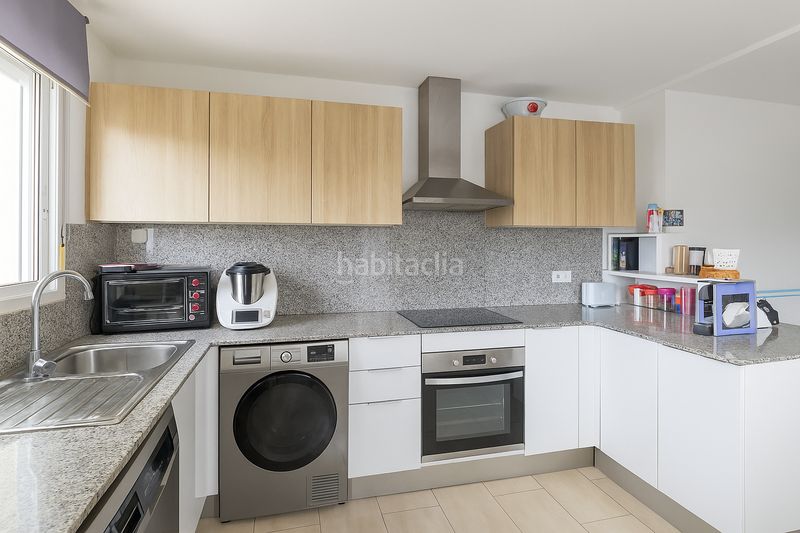 Foto 1ce9ed5d-41b8-477a-952a-57e9a9c08f73. Apartment with parking in Teulada