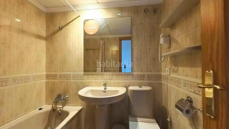 Foto 70ff097e-d351-46ae-9a40-41b2d72c5872. Apartamento  con vistas al mar. en Cometa Calp