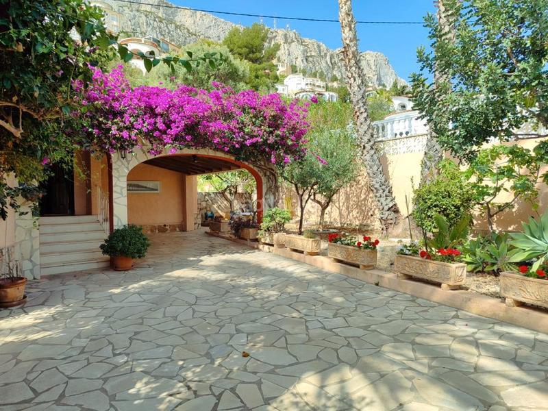 Foto 4e29131d-9cdd-448a-afe4-a85204b63d5f. Chalet avec parking piscine dans Maryvilla Calp