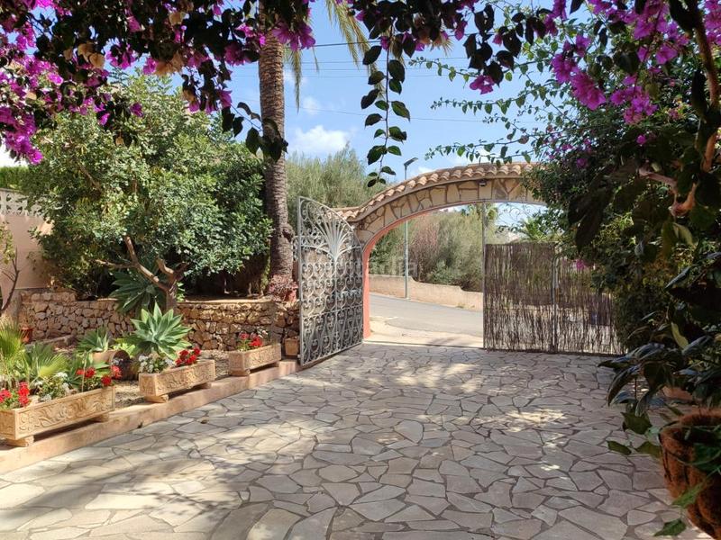 Foto 60724523-c62d-4092-ad77-535c98223cf9. Chalet avec parking piscine dans Maryvilla Calp