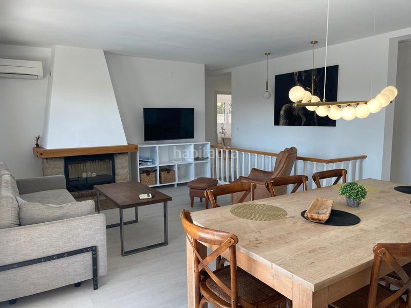 Foto 2e2ae2c0-966c-499e-8e52-4205a414e72a. Xalet amb xemeneia aparcament piscina a Marisol Park - Ortembach - Los Almendros Calp