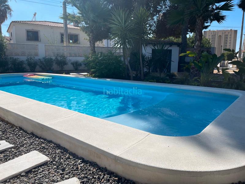 Foto 6ceed668-3c11-48e7-929d-1c4cbd6a5928. Xalet amb xemeneia aparcament piscina a Marisol Park - Ortembach - Los Almendros Calp