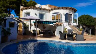 Xalet  Urbanización ortenbach. Villa con una ubicación perfecta.