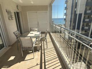 Apartamento  Calle grecia. Fantástico apartamento en primera línea de la playa.