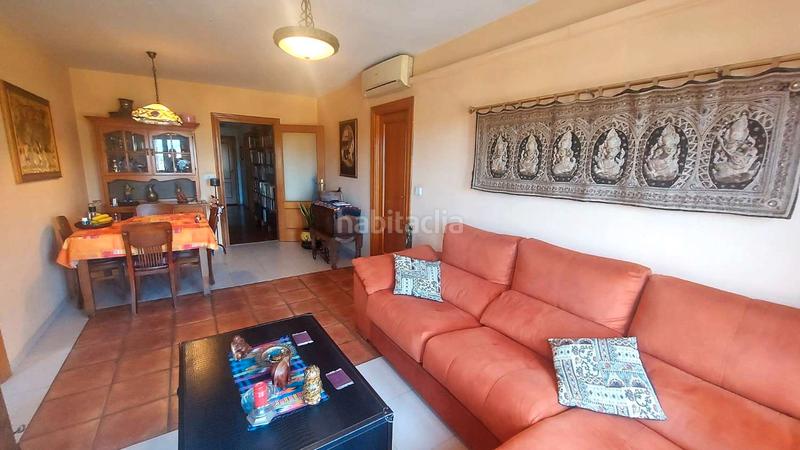 Foto e8bbf3ff-c450-4c07-835f-54e5677d2162. Apartamento amplio apartamento cerca de todos los servicios. en Calp