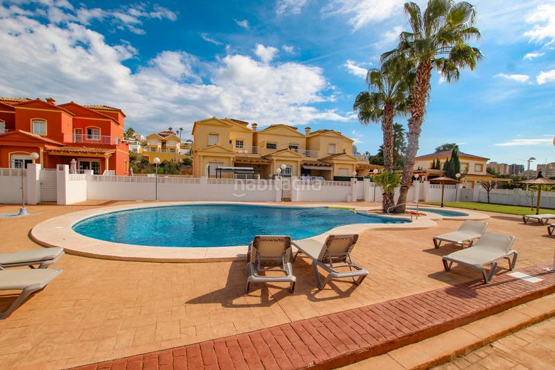 Foto d3b54c87-e5ae-4ca1-aee9-b407e279d508. Casa a schiera con parcheggio piscina in Marisol Park - Ortembach - Los Almendros Calp