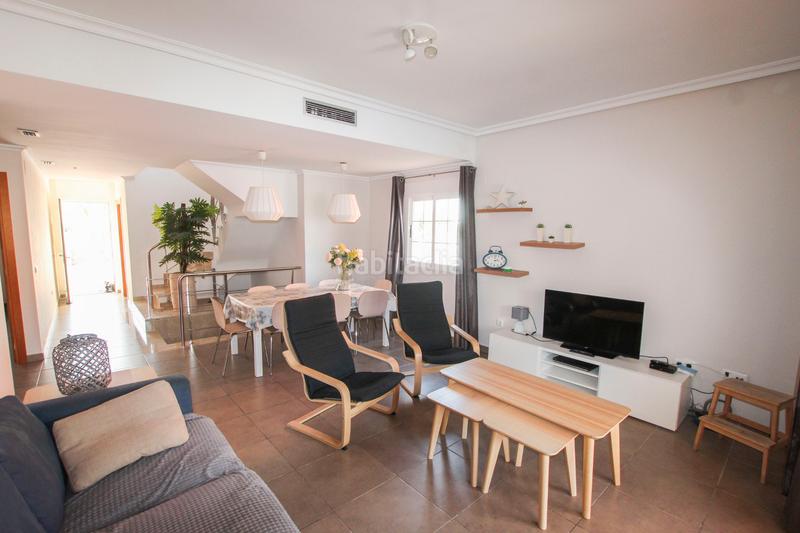 Foto fe429f05-f054-4559-9c60-6a1fffb9a763. Casa a schiera con parcheggio piscina in Marisol Park - Ortembach - Los Almendros Calp