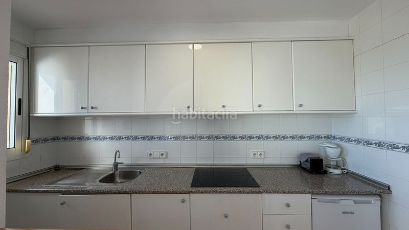 Foto cf71f909-e3e0-4eb0-aca3-2aa463573462. Casa adossada amb calefacció piscina a Cometa Calp