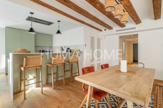 Attique à St. Pere - Sta. Caterina - El Born. Ático exclusivo con terraza de 41m  barrio gótico