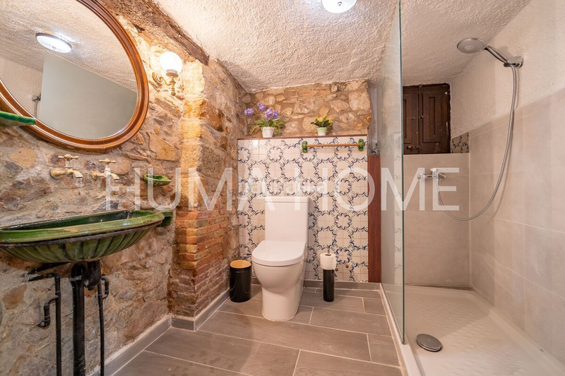 Foto 84578697-3cdf-462c-97db-a09af49b7efb. Bauernhof mit heizung pool in Llagostera