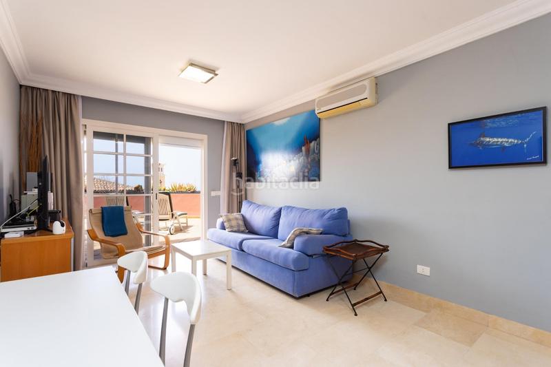 Foto 00f57c52-88f1-4878-a9c2-d2afb9ec5b86. Apartamento en avenida av. de bruselas vivir cómodamente con vistas al mar en Adeje
