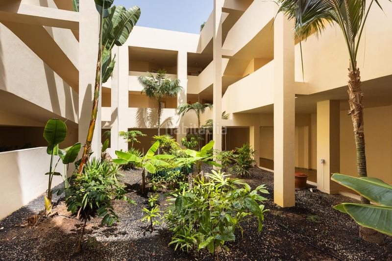 Foto e981c460-1bc7-4570-bb76-5462e4f69228. Apartamento en avenida av. de bruselas vivir cómodamente con vistas al mar en Adeje