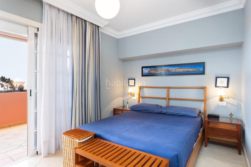 Foto fdedc1a9-18a6-49da-bf3e-273c72e6fbd4. Apartamento en avenida av. de bruselas vivir cómodamente con vistas al mar en Adeje