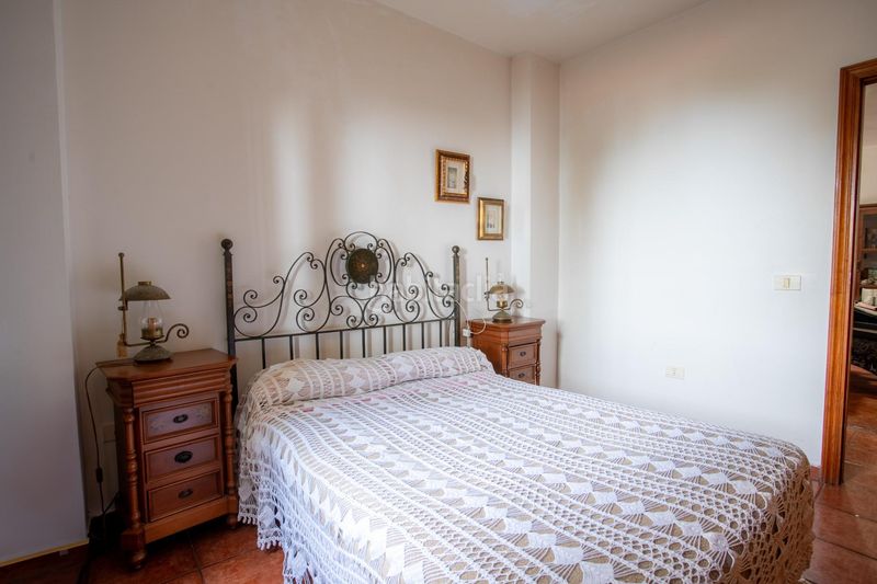 Foto d2b3b5e8-ae74-4d67-950d-29a11a2a36bd. Casa aparellada amb aparcament a Sauzal (El)