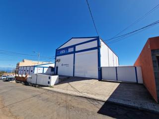 Fabrikhalle in Calle del fresón 7. Nave industrial en zona bien comunicada