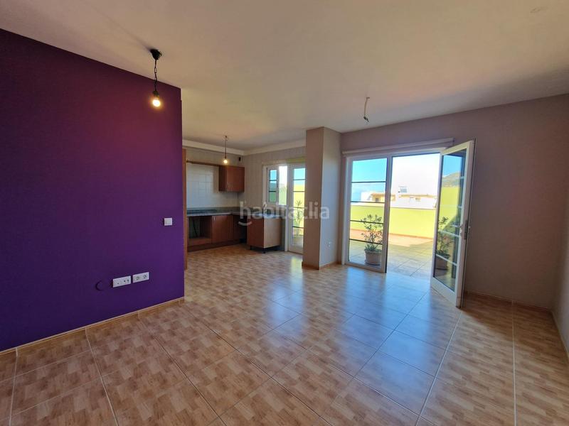 Foto ae4b157d-8f10-4916-86d7-546ec866817e. Pis amb aparcament a Los Realejos pueblo Realejos (Los)