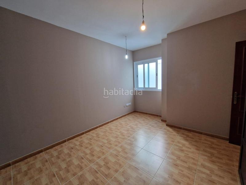 Foto b403207b-057e-4956-be14-e31ac5563fac. Pis amb aparcament a Los Realejos pueblo Realejos (Los)