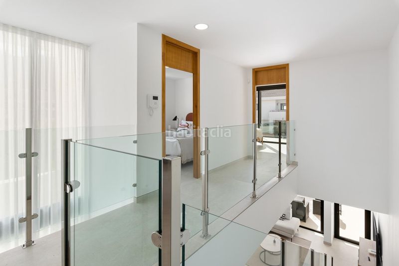 Foto 5248d93d-8d71-4a0a-8f64-dc618601b31b. Casa aparellada amb aparcament piscina a La Quinta Santa Úrsula