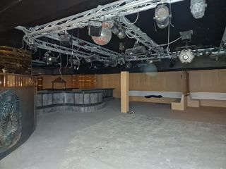 Local Comercial a Gaviota la 12. Amplio local comercial ideal para inversión