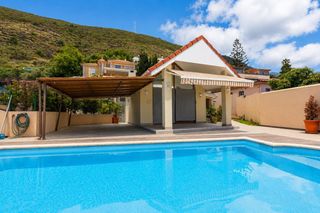Chalet in Las Cuevas - Los Gómez. Chalet con vistas al mar y al teide