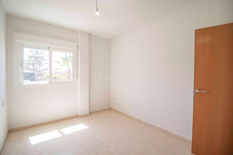 Foto cfe89ee8-9a4c-4e74-b067-837299ca3b65. Pis amb aparcament a Buzanada Arona