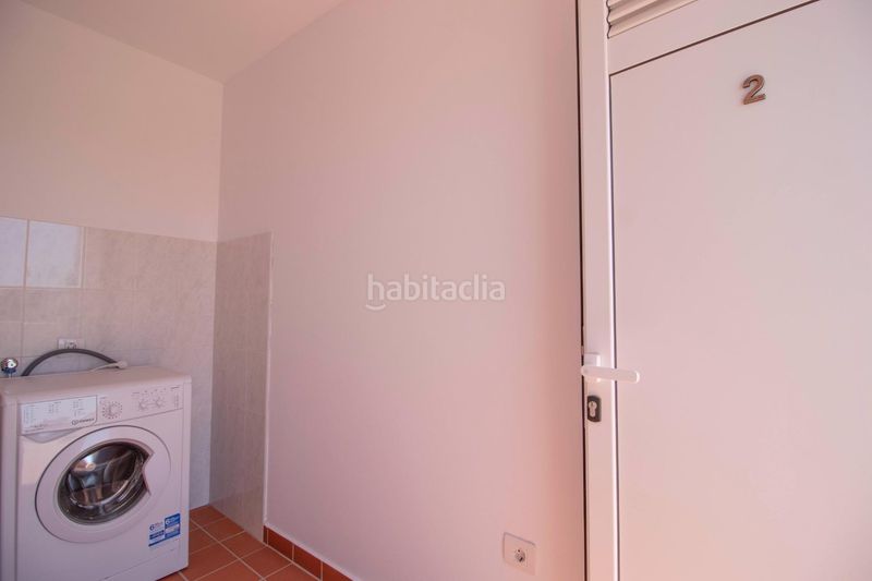 Foto e4ee7338-44ec-4186-a381-8198f27c47ce. Pis amb aparcament a Buzanada Arona