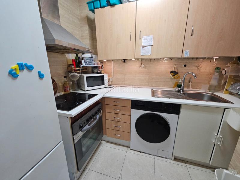 Foto f48cbe95-2b16-4f0b-8be3-19dce0911303. Etagenwohnung in Raval Barcelona