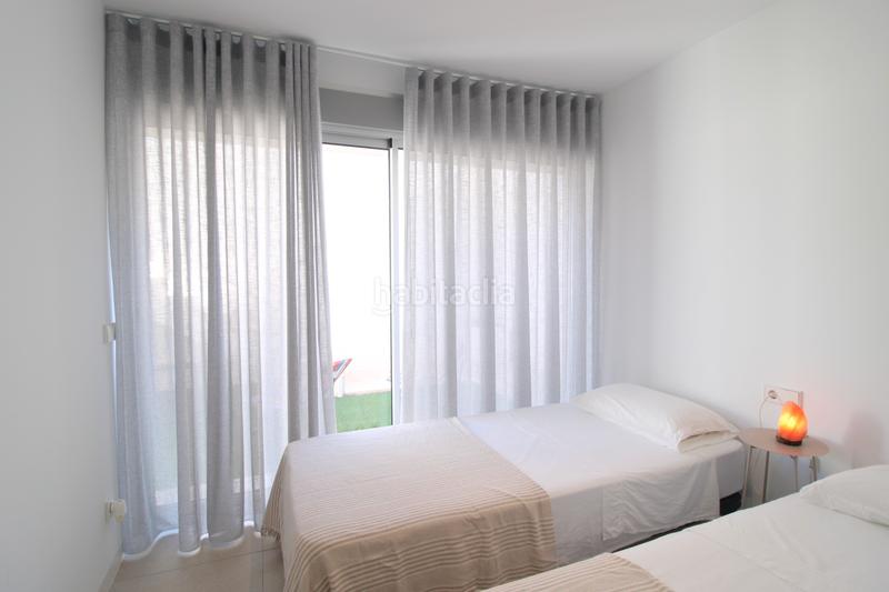 Foto 91d755dc-bf3a-4e15-9e55-90a2cbfb224c. Lloguer casa a calle benissa 3 a Los Balcones-Los Altos Torrevieja