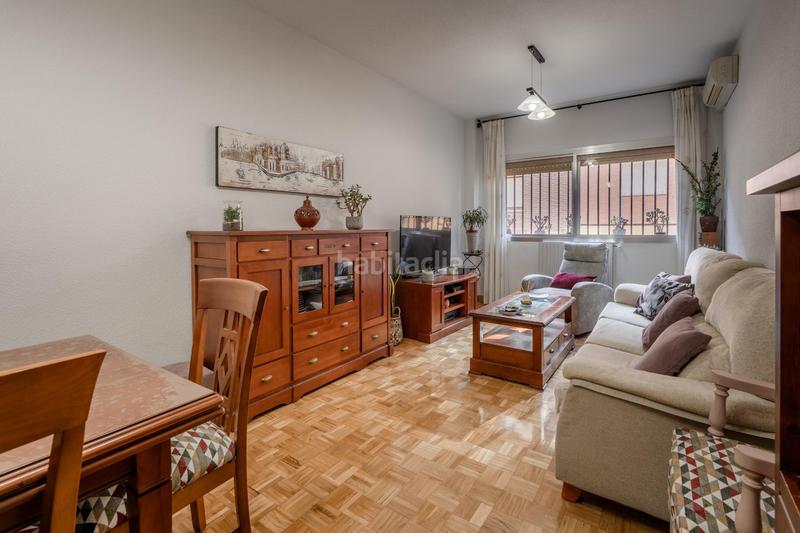 Foto 36f69ab0-fc9d-42dc-87d1-a951f7c742c2. Flat with heating parking in Buena Vista Madrid