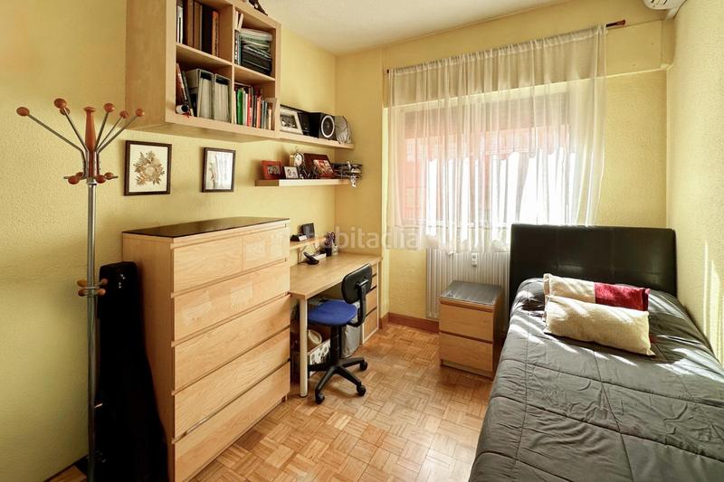 Foto b999a2eb-fb8c-427f-99d2-e329acf7d4c5. Flat with heating parking in Buena Vista Madrid