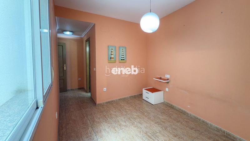 Foto fbeb5c9a-fda7-4923-b906-c058500fae28. Piso  luminoso de 3 habitaciones en Pueblo Benicarló