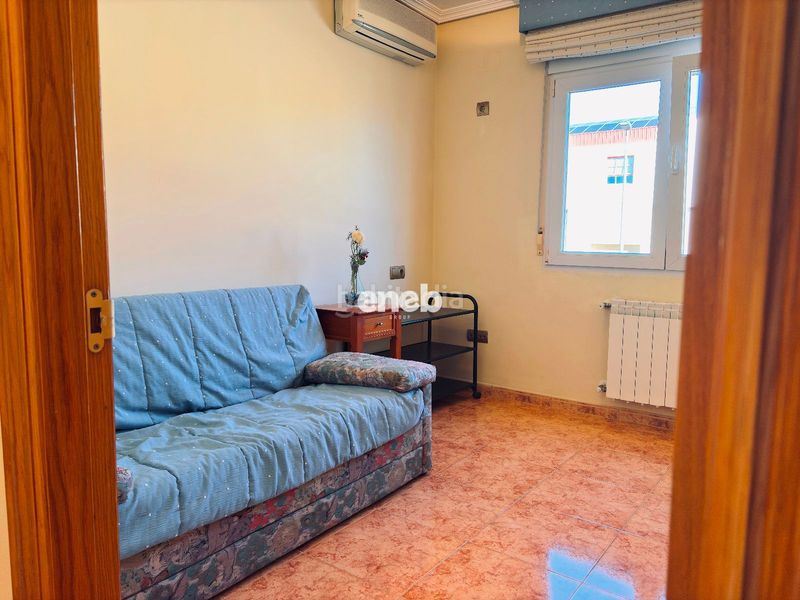 Foto eea67d28-fb07-4109-8403-9809dfe4c396. Casa adossada amb calefacció aparcament a Papa Luna - Platja del Gurugú Benicarló
