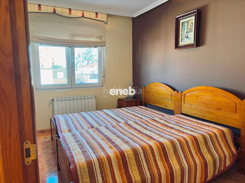 Foto fc9a6f9e-2955-400c-90d4-4fb2dd3e6e07. Casa adossada amb calefacció aparcament a Papa Luna - Platja del Gurugú Benicarló