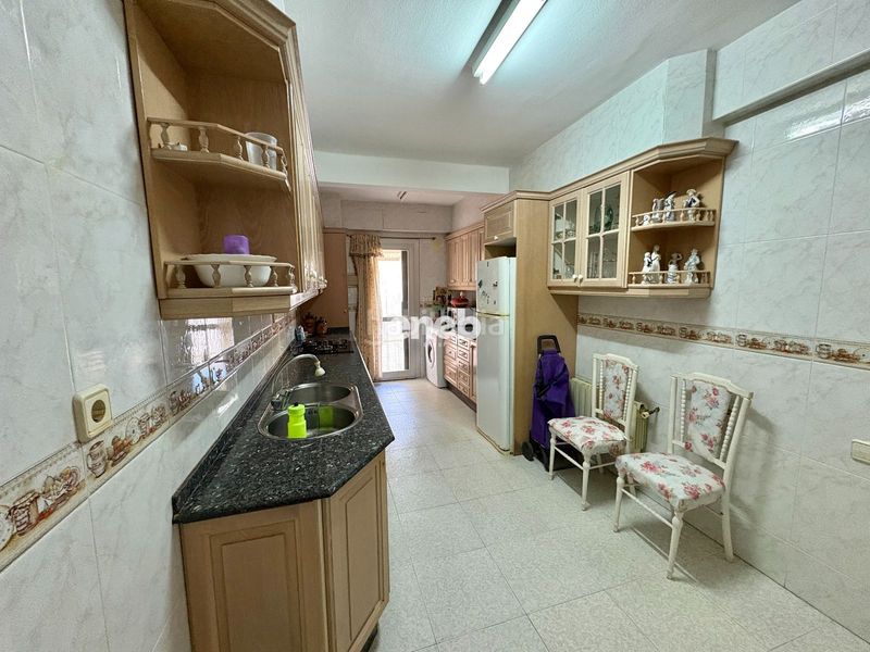 Foto 31421306-1abd-4c07-8e65-b835a2bd8c1e. Casa amb aparcament a Papa Luna - Platja del Gurugú Benicarló