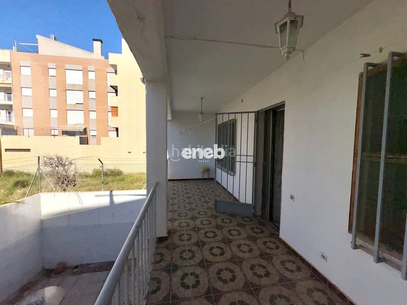 Foto b95d1317-22fd-464b-9f3a-faf096bfb5ee. Casa amb aparcament a Papa Luna - Platja del Gurugú Benicarló