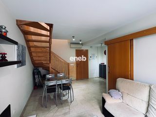 Location Duplex  Catalunya. Dúplex de 2 habitaciones con piscina y ascensor en benicarló